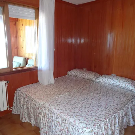 Semesterbostad Casa Con Piscina Junto Al Mar *